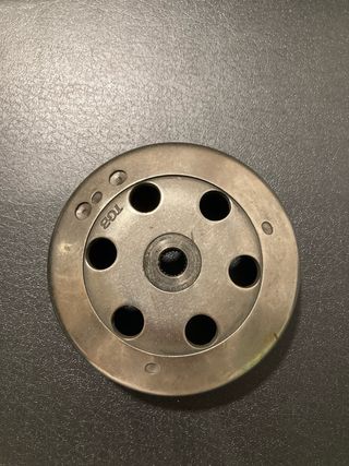 Campana embrague piaggio zip