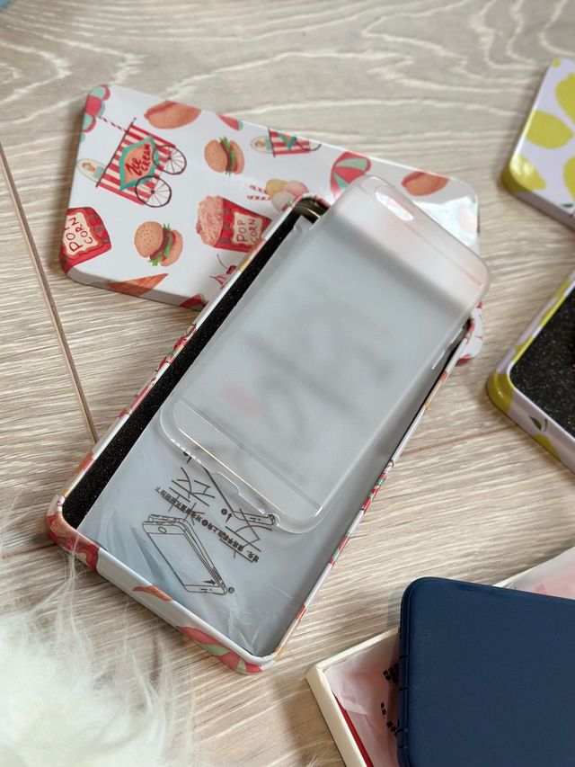 3 Fundas de iphone 6