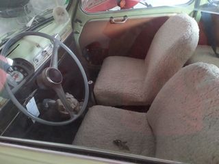 SEAT seiscientos D