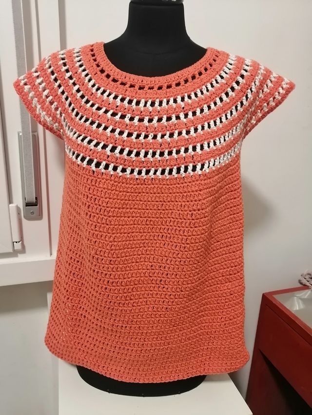 Maglia estiva, fatta a mano