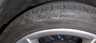 Neumático 215 40 ZR17 97W