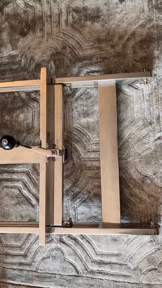 Mueble TV Eichholtz EaselXL Rembrandt níquel usado