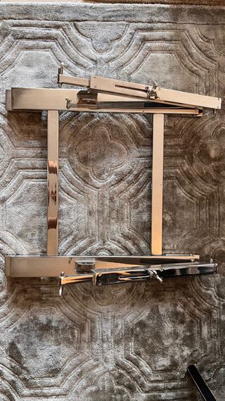 Mueble TV Eichholtz EaselXL Rembrandt níquel usado