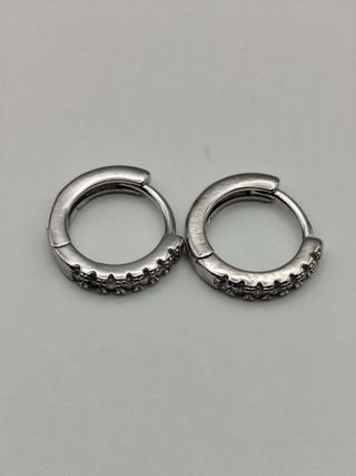 Pendientes de aro.