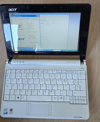 ordenador acer aspire one ZG5