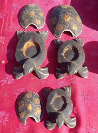 3 Tartarugas cinzeiro em madeira