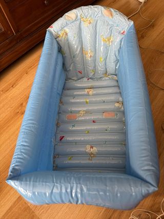 Bañera hinchable para bebé + regalo