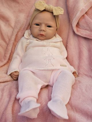 Bebe reborn silicona