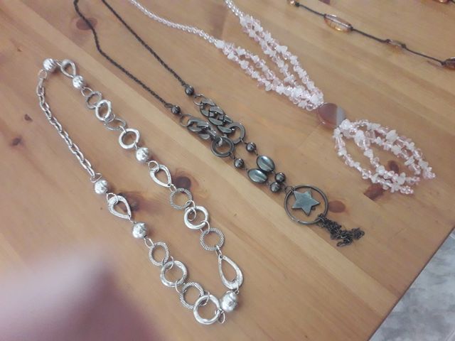 Collares largos 1€