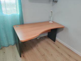 ESCRITORIO GRANDE DE MOBILA