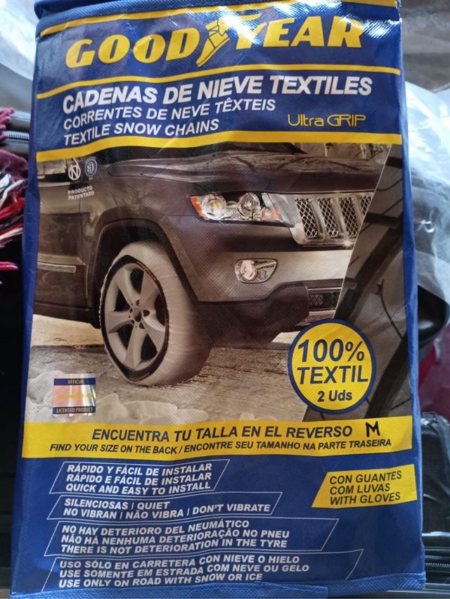 Cadenas de nieve textiles