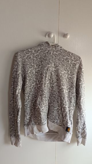 Sudadera carhartt blanca y negra
