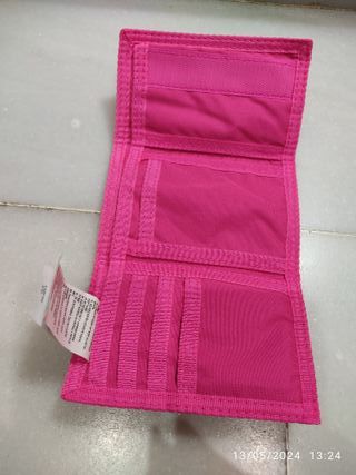 Cartera Nike