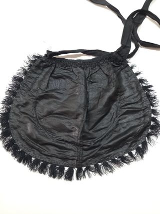 ANTIGUO DELANTAL NIÑA