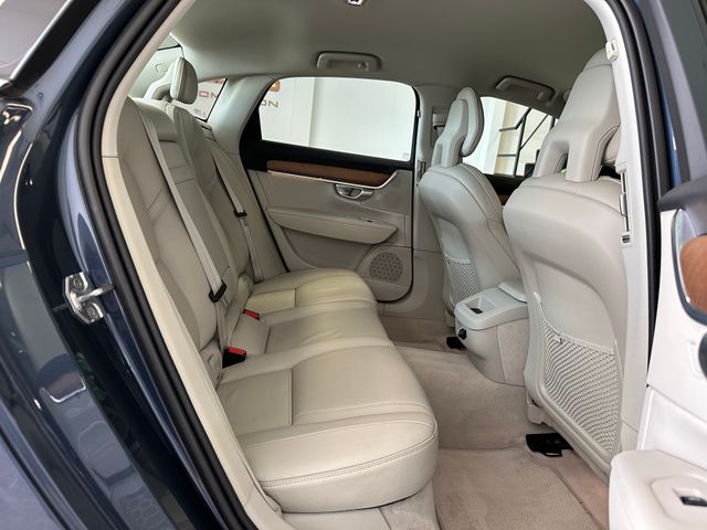 VOLVO S90 2.0 D4 Inscription Auto 4p.