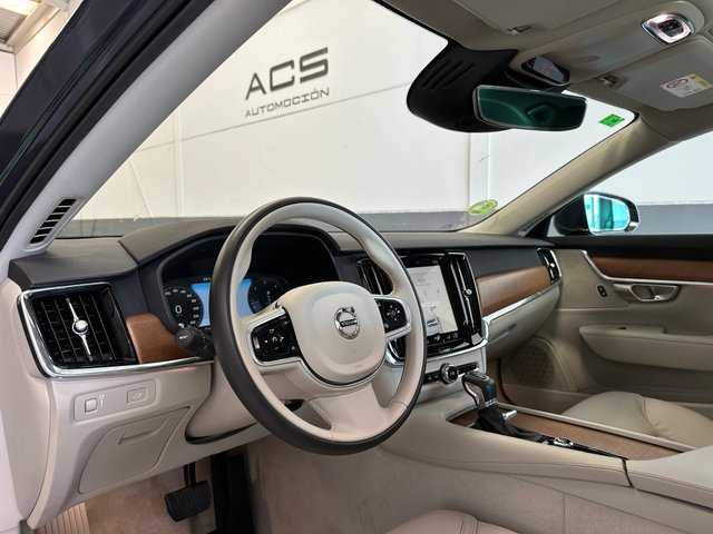 VOLVO S90 2.0 D4 Inscription Auto 4p.