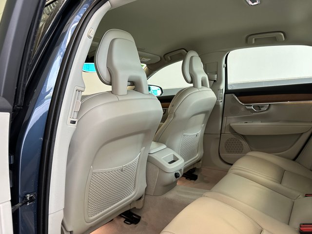 VOLVO S90 2.0 D4 Inscription Auto 4p.