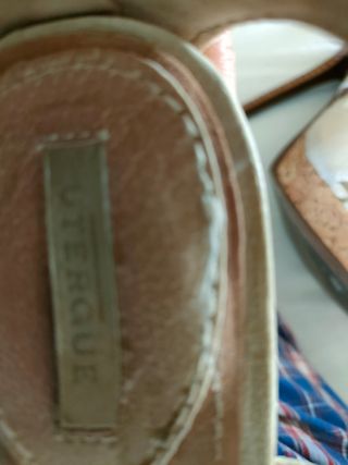 Tacones piel UTERQUE 39.