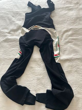 CHAQUETA Y CULOTTE DE CICLISMO