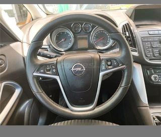 Opel Zafira Tourer 2014