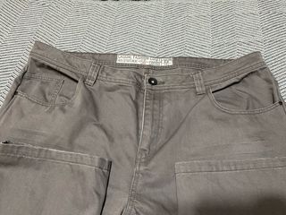Se vende pa talon vaquero de caballero talla 56