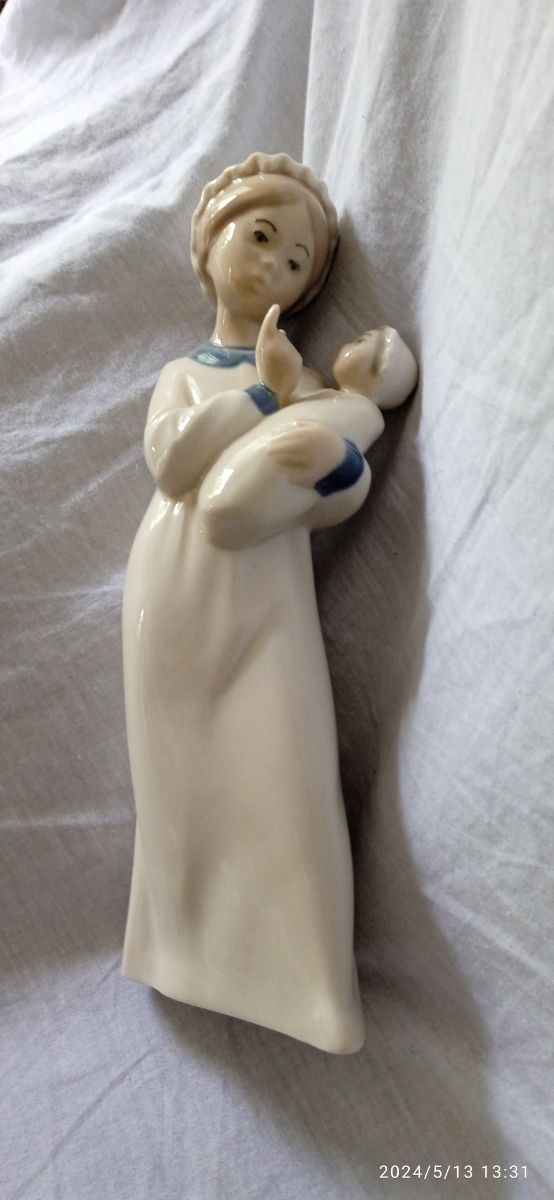 Lote figuritas porcelana