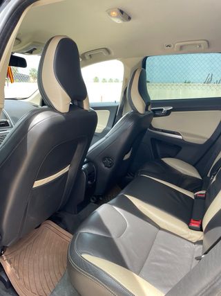 Volvo XC60 2012