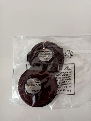 9 PARES DE PENDIENTES.