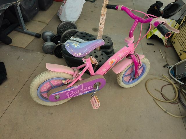 Bicicleta infantil la Barbie