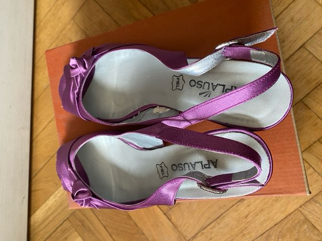 Zapatos con tacón de Aplauso