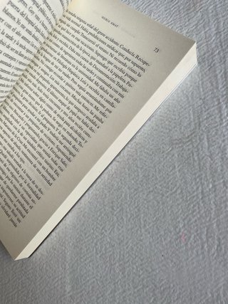 MEMORIAS DE UNA MUJER LIBRE de Nuria Amat