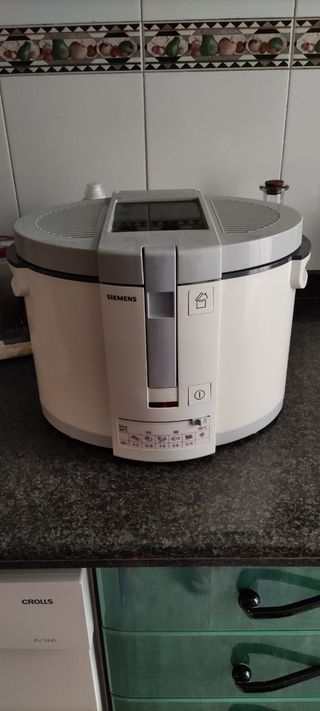 Freidora Siemens TG 20001/01 NUEVA a estrenar