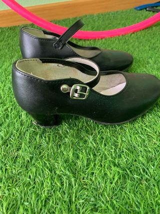Zapatos tacon talla 31 niña sevillanas 
