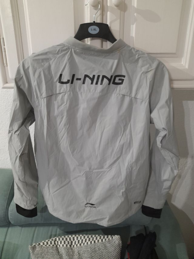 Sudadera entrenamiento español lining
