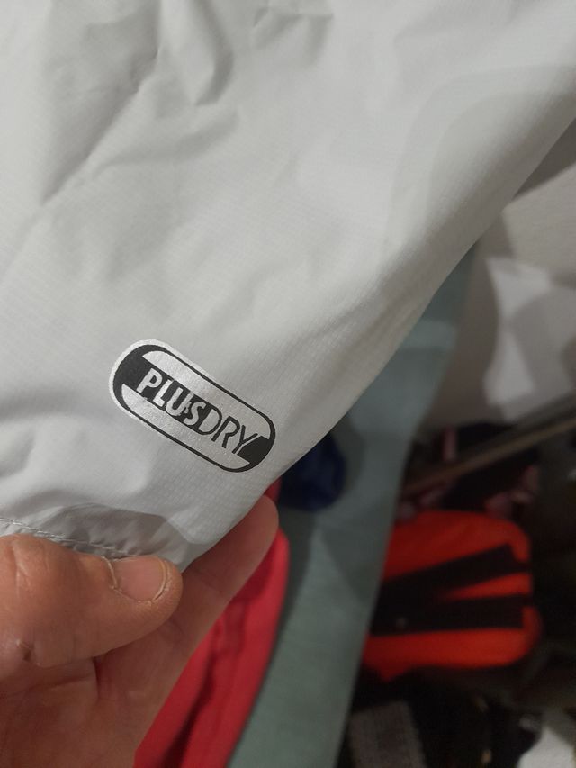 Sudadera entrenamiento español lining