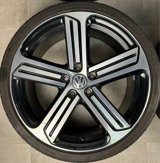 LLANTAS VW CADIZ 19” ORIGINALES CON NEUMÁTICOS