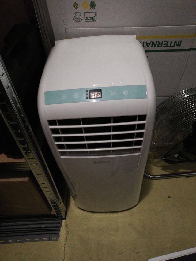 A/C portatil  Olimpia Splendid 2600 frig.