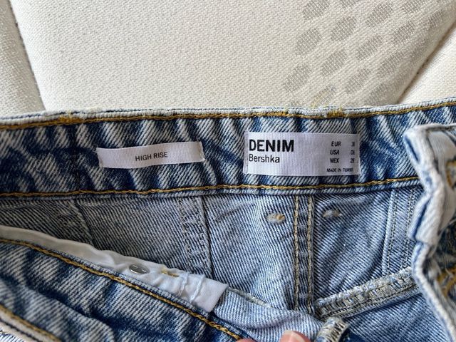 Pantalon vaquero corto