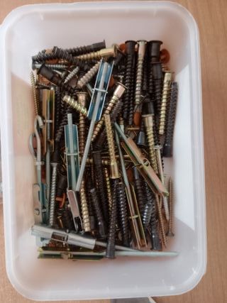 Componentes consumibles de ferretería