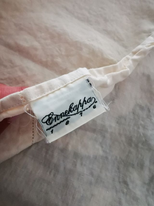 Asciugamano e ospite