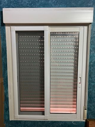 Juego ventanas y puerta alumino climalit .