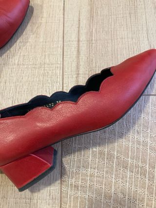 Zapatos tacón rojo oscuro talla 39