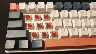 ✅ Teclado mecánico ⚙️