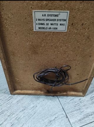 Altavoces AR System 4 Ohmios 30 Watios