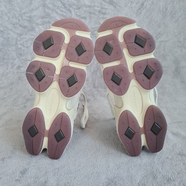 New Balance 9060 Sydney's Signature 