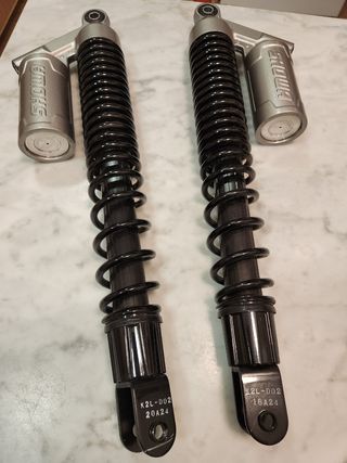 Amortiguadores Showa nuevos Honda ADV 350