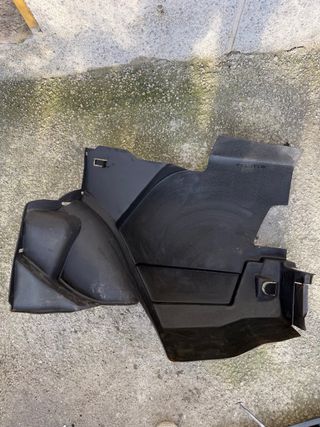 Interior maletero Mercedes 190 W201