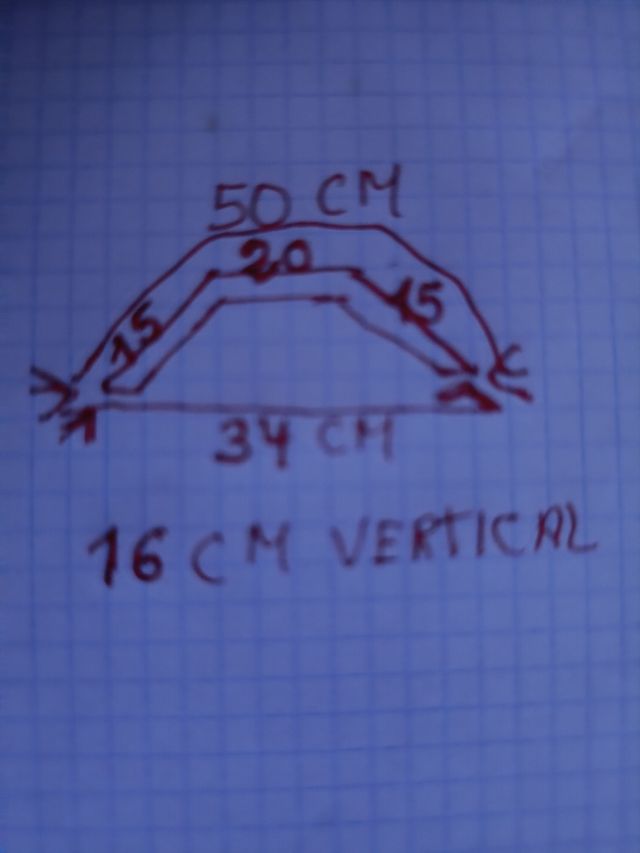 Miniature in legno per la casa delle bambole