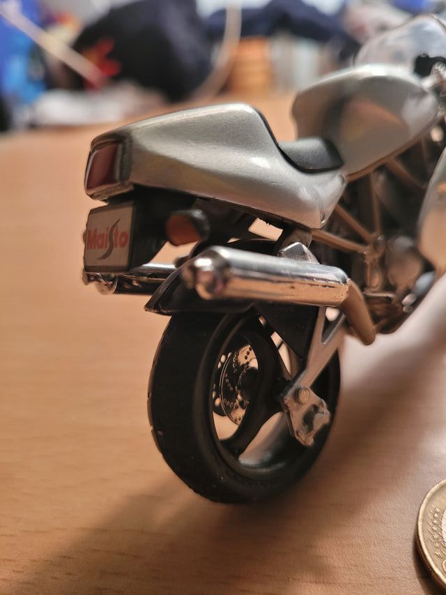 REPLICA Ducati