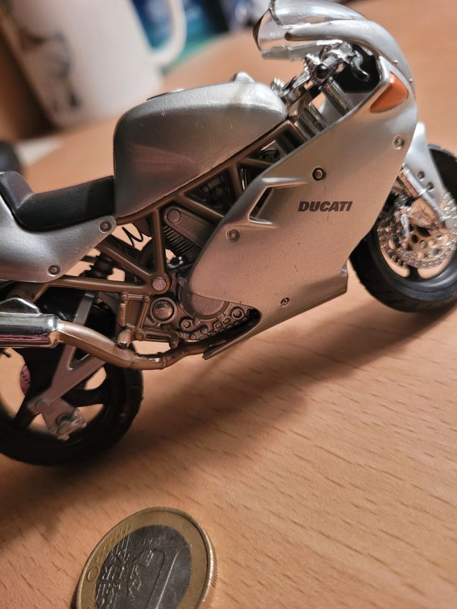 REPLICA Ducati